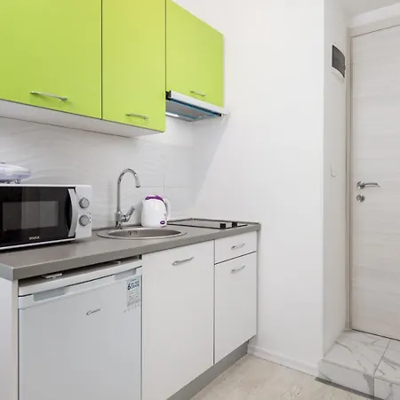 Fran's Apartament *