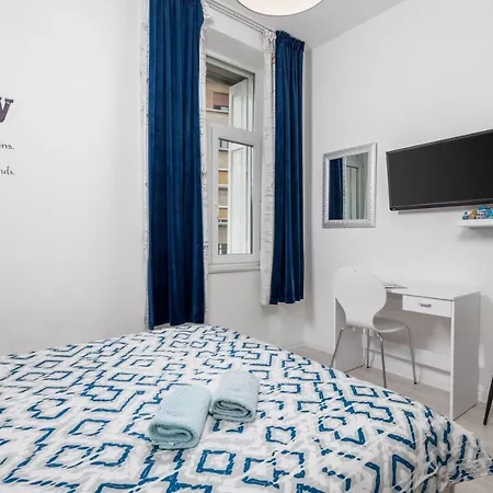 Fran's Apartament